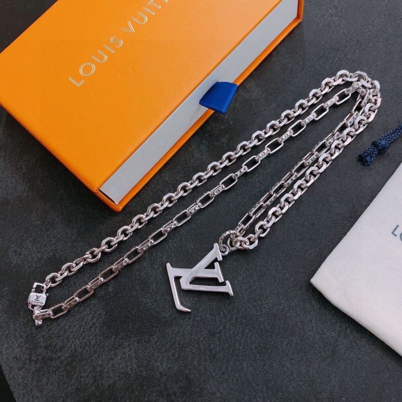 Louis Vuitton Necklaces